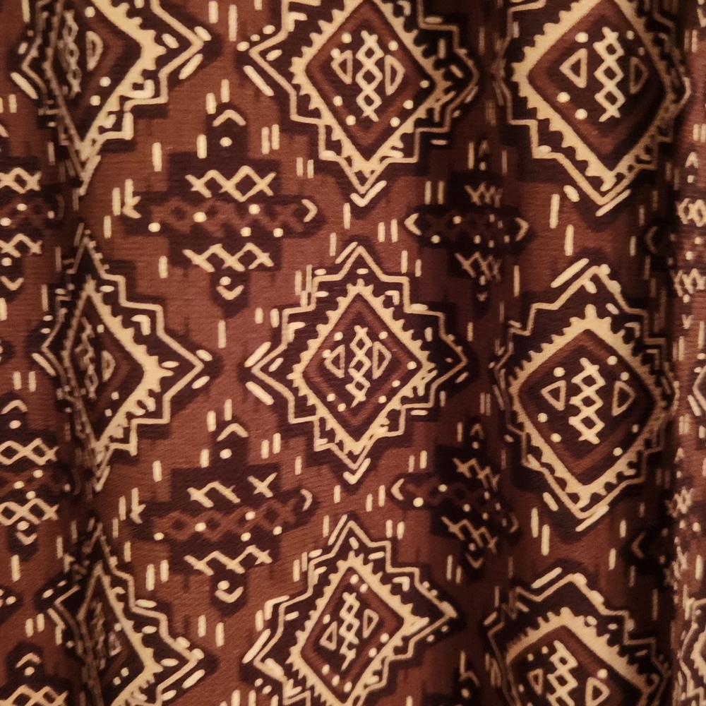 Loft Dress - Picture 2 of 4